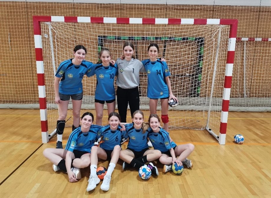 ROKOMET – STAREJŠE UČENKE